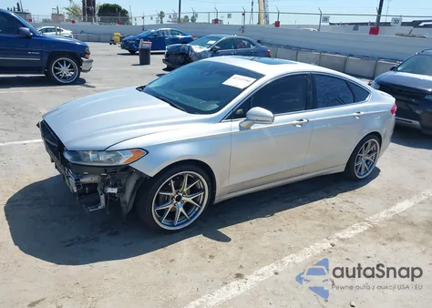 2013 Ford Fusion Titanium z USA, uszkodzony, nr VIN 3FA6P0K91DR274028
